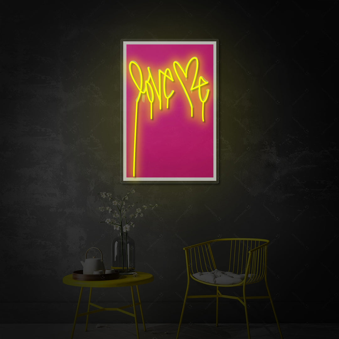 "Love Me" Insegna al neon