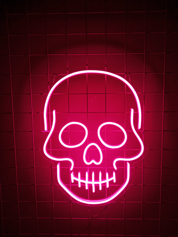 "Teschio" Insegna al neon (Inventario: 1 unità)