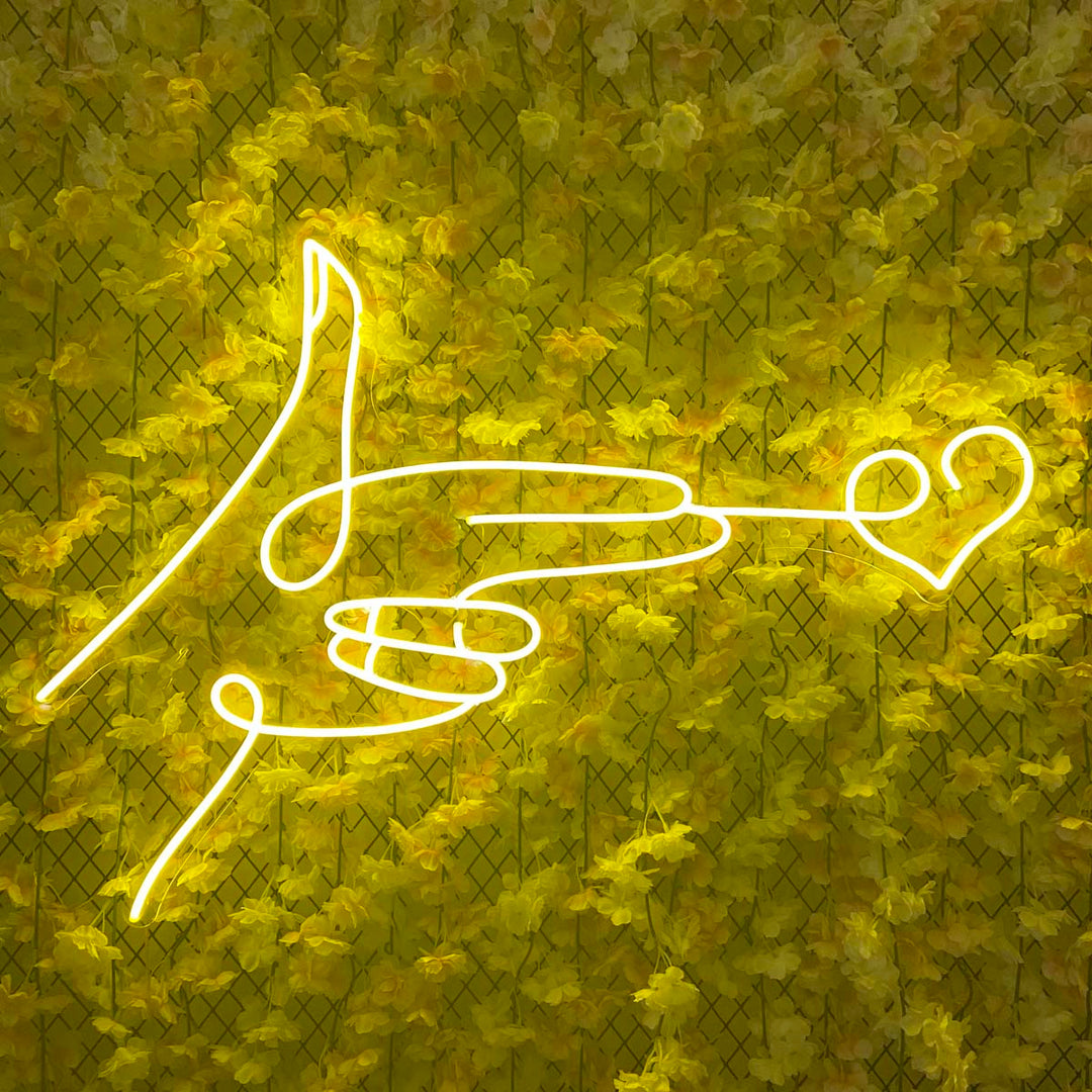 "Sparare Amore Cuore" Insegna al neon