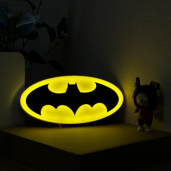 "BAT LOGO Art, personaggio del film" Neon Like