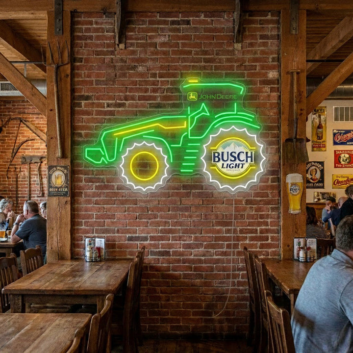 "Trattore agricoltore e logo della birra" Insegna al neon