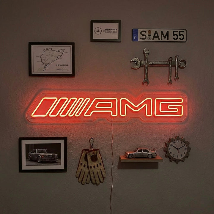 Insegna neon LED rossa Mercedes AMG per garage