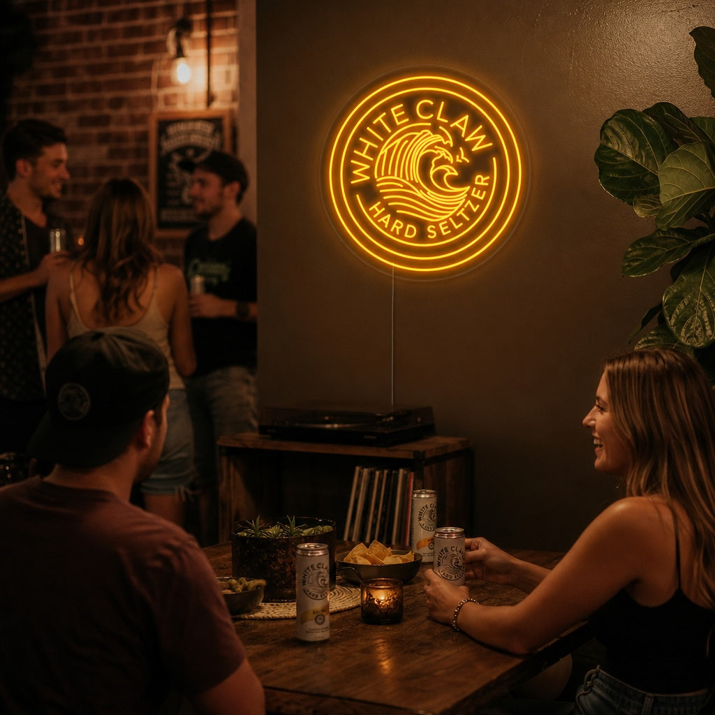 "Bar White Claw Birra" Insegna al neon