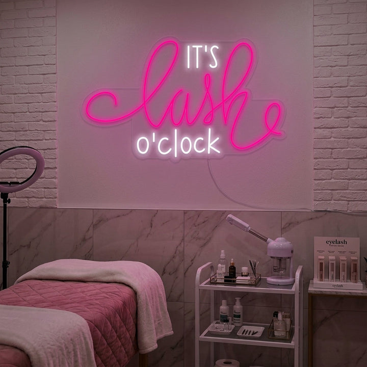"Its Lashes Oclock" Insegna al neon