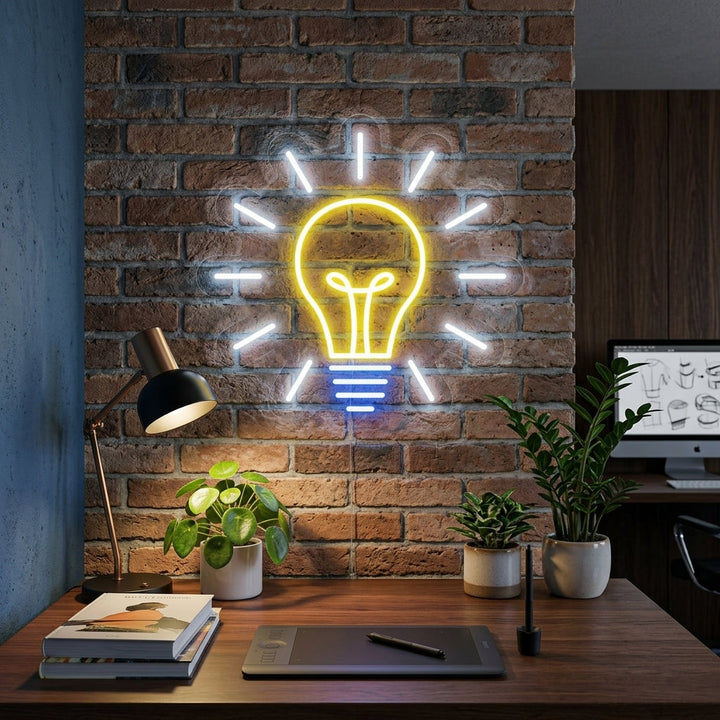 "Lampadina" Insegna al neon