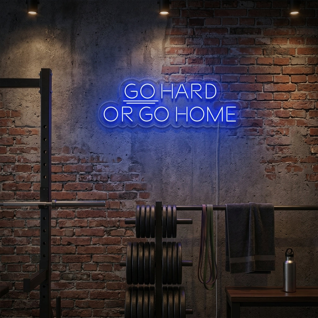 "Go Hard Or Go Home, Decorazioni Palestra, Citazioni Palestra, Citazioni Fitness, Citazioni Allenamento" Insegna al neon