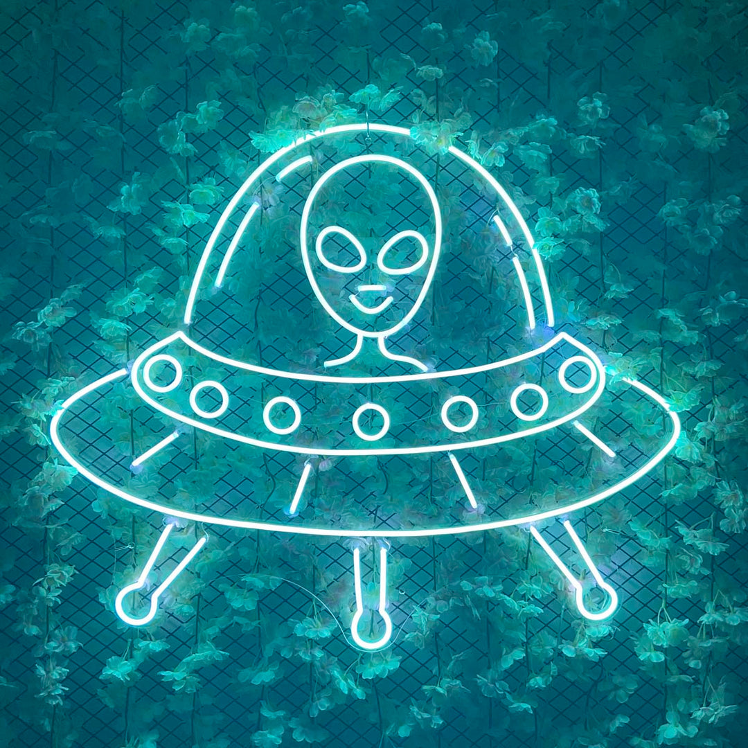 "UFO Alieno" Insegna al neon