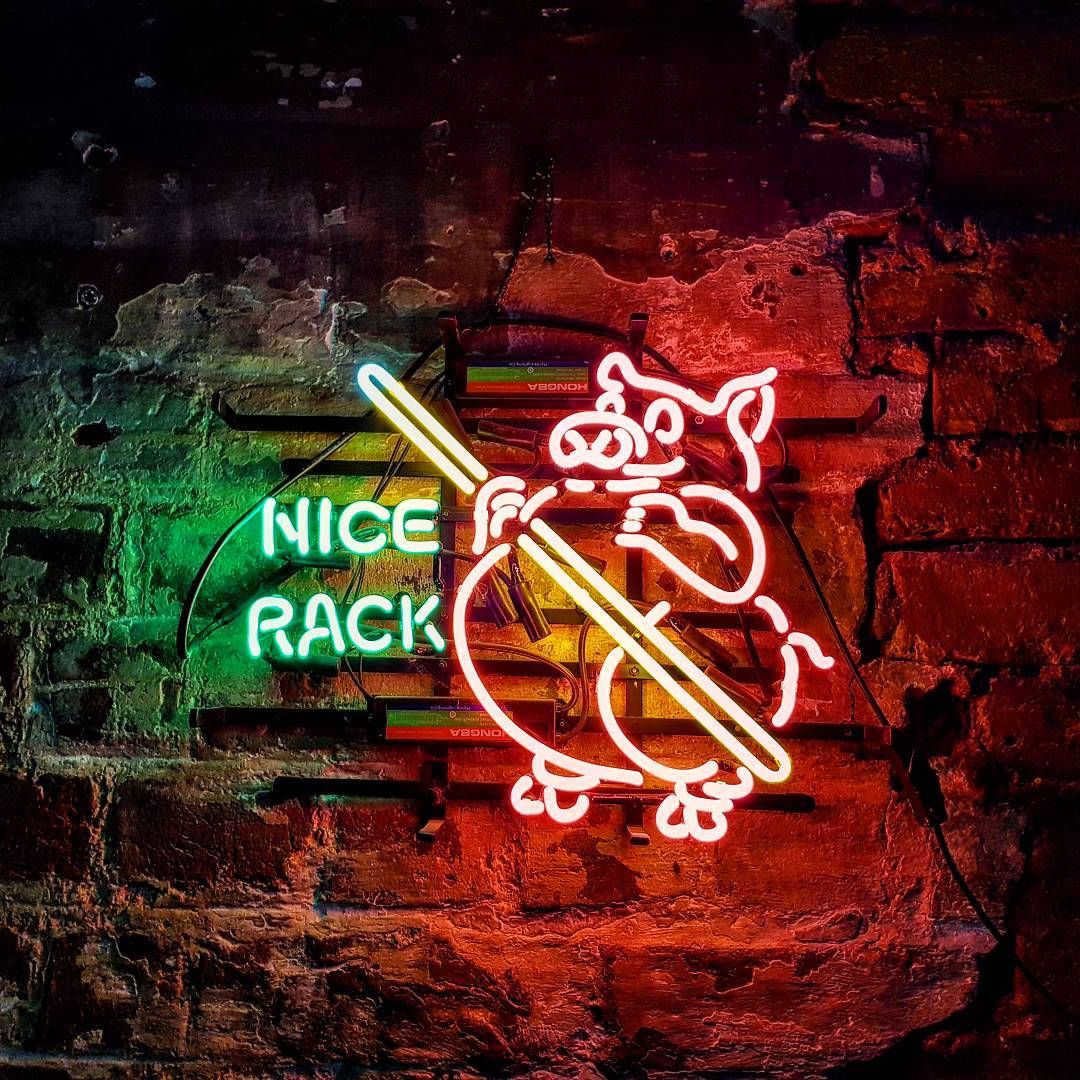 "Nice Rack" Insegna al neon
