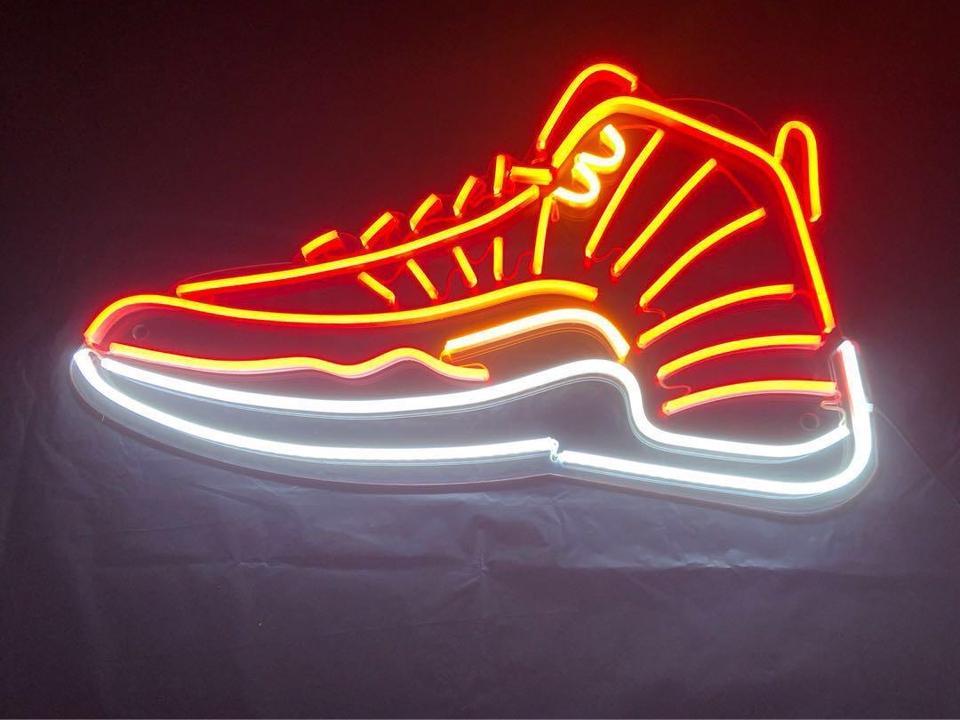 "Sneaker NK Air 12" Insegna al neon