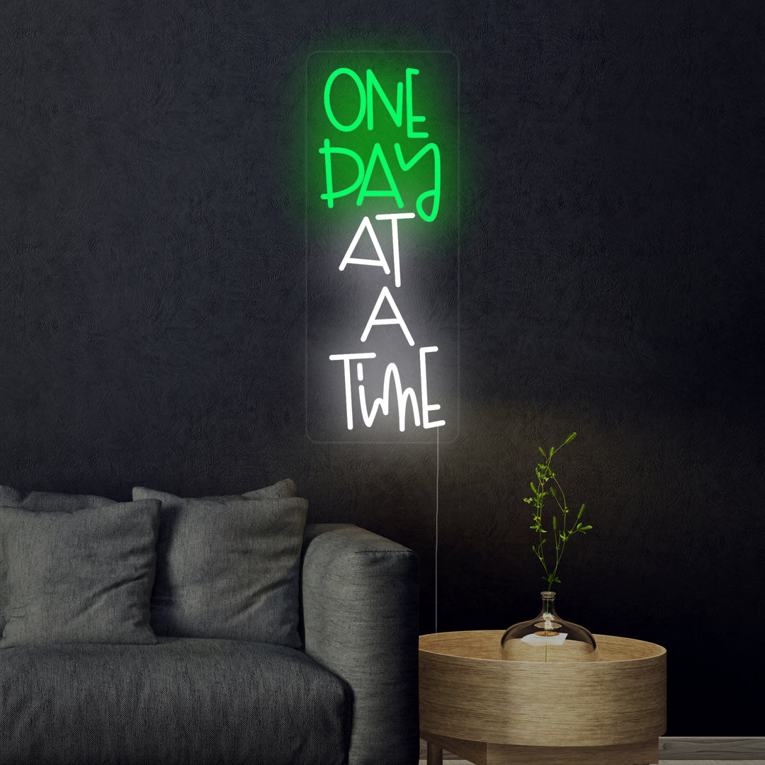"One Day At A Time" Insegna al neon