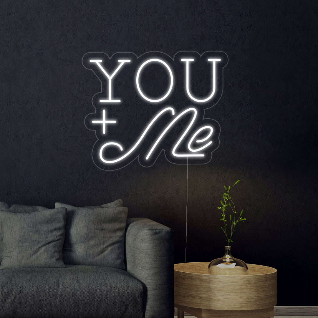 "You + Me" Insegna al neon