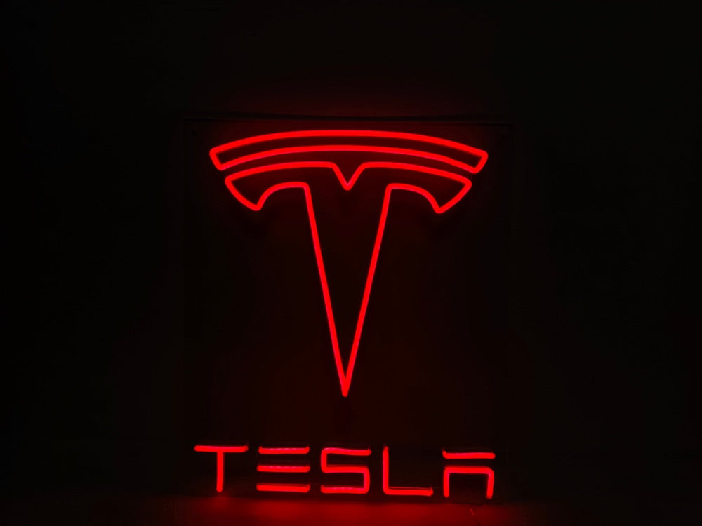 Finito Tesla logo neon segno incandescente rosso